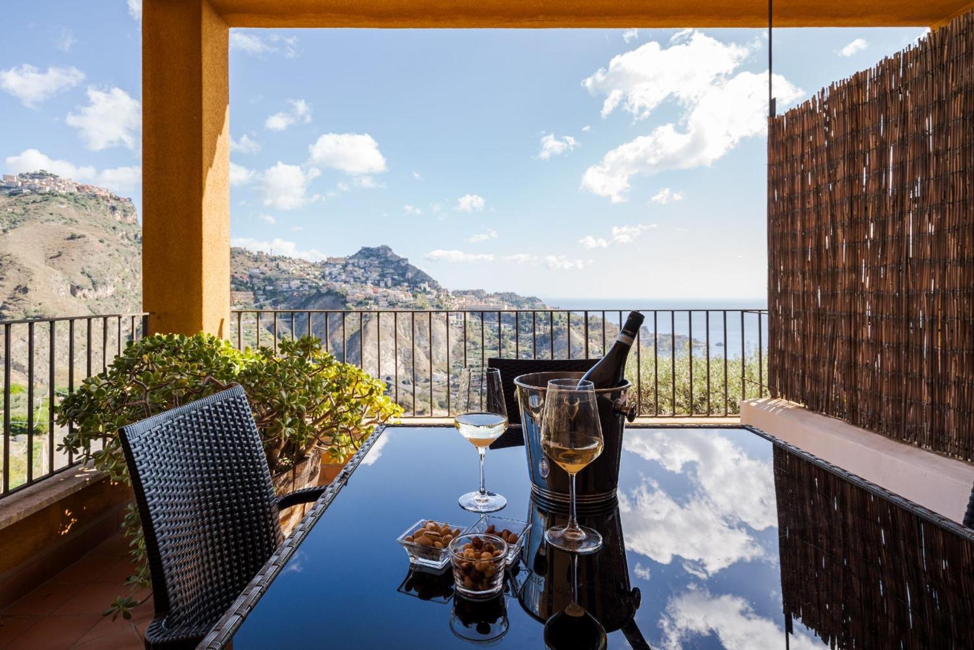 The Lemon Tree Taormina
