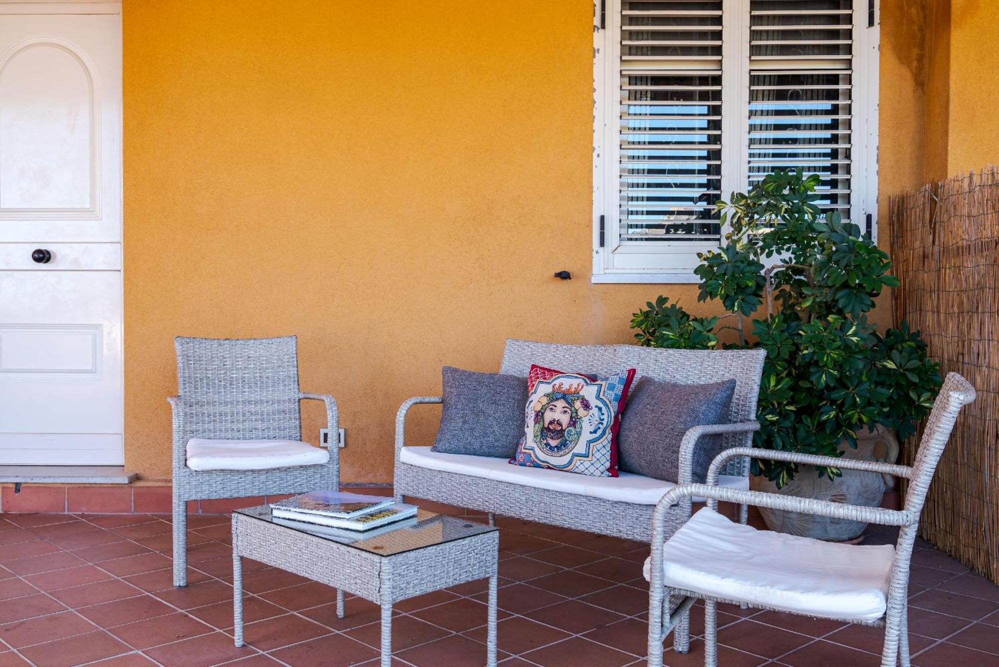 The Lemon Tree Apartment *