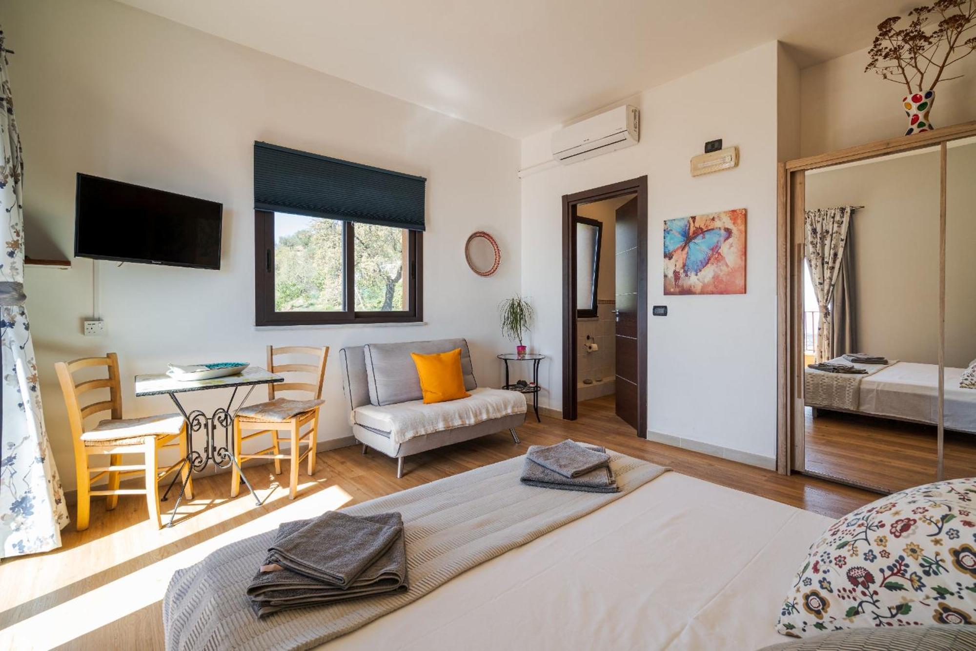 The Lemon Tree Apartment *
